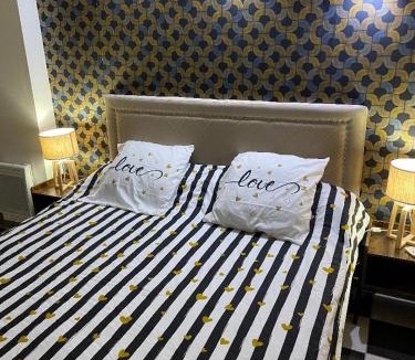 Lescout Apartment | Gites piscine Spa