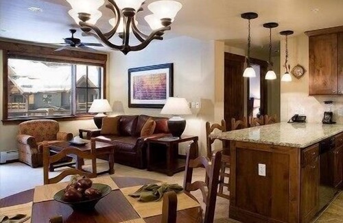Breckenridge Cabin | GL7 - Large Master one-bedroom, 900 ft., not a suite!