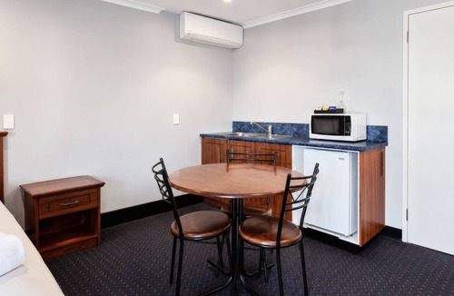 Gladstone Hotel | Gladstone Capricorn Apartments
