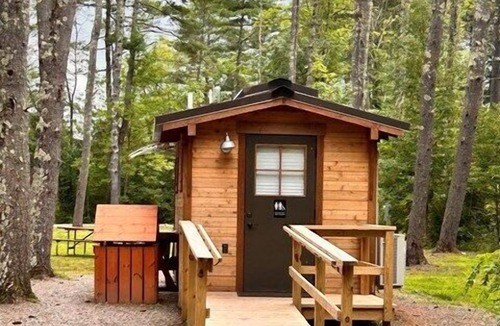 Gilboa Cabin | Glamp Under Stars in the Heart of the Catskills