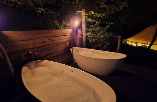Mount Vision RV Rental | Glamping at Coyote Hollow Park Family site now with soaking tubs*!