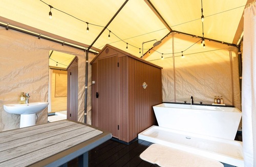 Yamakita Hotel | Glamping dome tent with toilet and semiopenair bath Pets allowed Room without meals plan/Ashigarakamigun Kanagawa