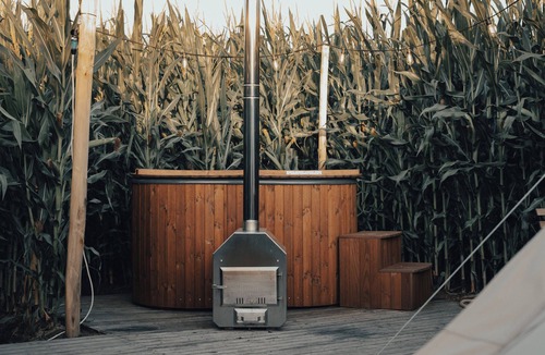 Ingelmunster RV Rental | Glamping La Ferme Tent IV