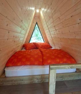 Bloke Resort | Glamping Lake Bloke