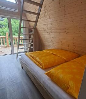 Bloke Resort | Glamping Lake Bloke
