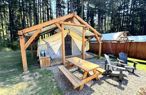 Idleyld Park RV Rental | Glamping! Luxury Tent - Ranger, Idleyld Park, OR