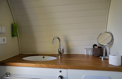 Rilchingen Hotel | Glamping Resort Biosphäre Bliesgau