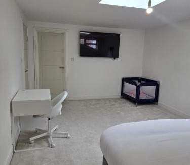 Wolverhampton Hotel | Glams luxury home