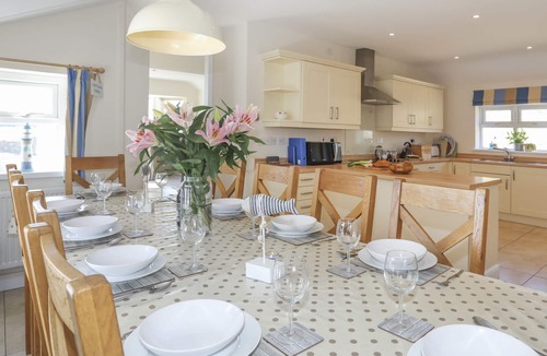 Caergeiliog Cottage | Glanrhyd Isaf