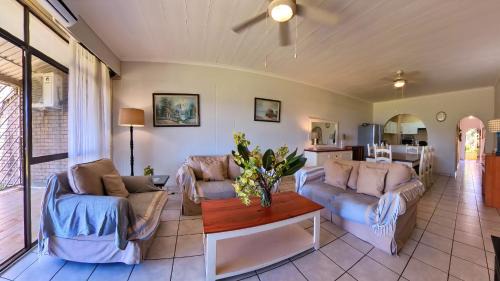 Scottburgh Apartment | Glen Eagles Scottburgh