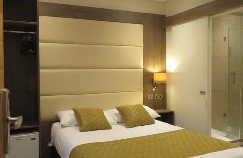 Bayswater Hotel | Glendale Hyde Park Hotel