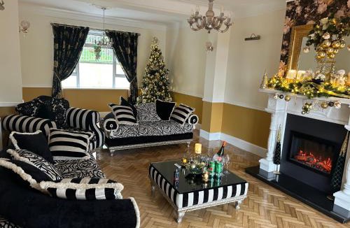 Castleblayney House | Glenmount Castleblayney