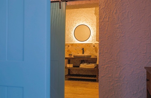 Kucukkuyu Bed & Breakfast | Glenn Hotel & Beach