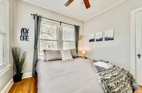Lower Greenville Apartment | Global Cup The Dreamy Escape on Lower Greenville