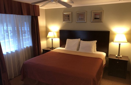 Coos Bay Hotel | Global INN