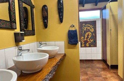 Greymouth Hostel | Global Village Backpackers