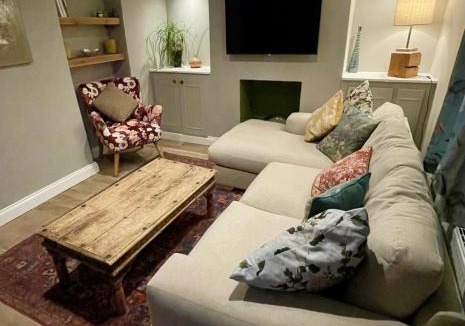 Glastonbury House | Globe Cottage