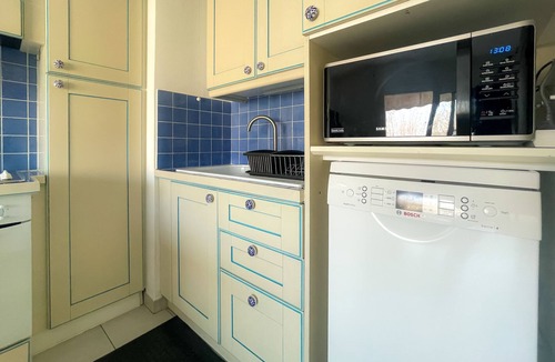 La Madeleine Apartment | Gloria 2 Pers Pool A/C WiFi