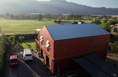 Porterville House | Glorious Stay