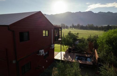 Porterville House | Glorious Stay