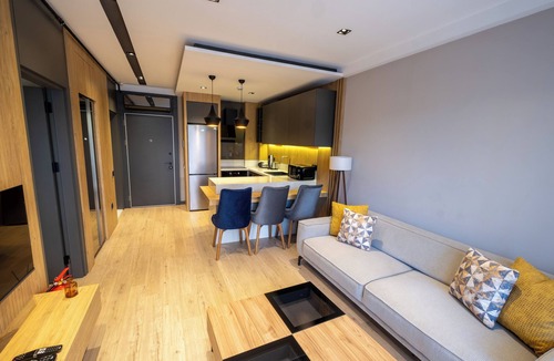 Lara Apartment | GLORY LIFE