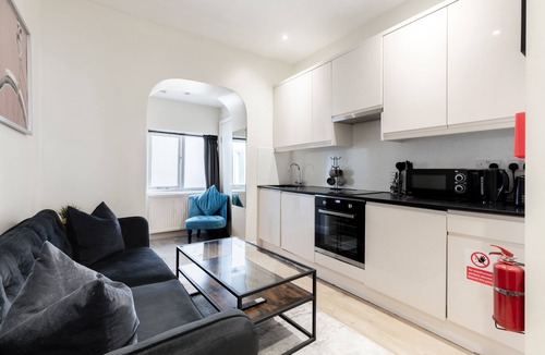 Bryanston and Dorset Square Hotel | Gloucester Place Studios