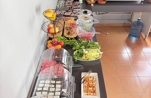 Karesi Hotel | GLR OTEL