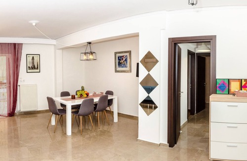 Elliniko Apartment | Glyfada - Taurus Sea View Deluxe Apartment