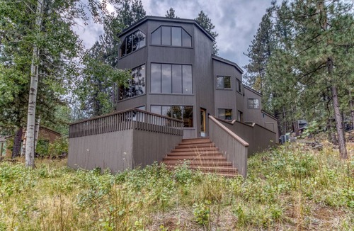 Black Butte Ranch House | GM265: Great Meadow & Lake View