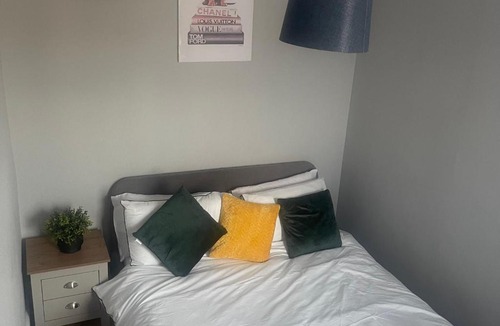 Gillingham Apartment | GMS homes