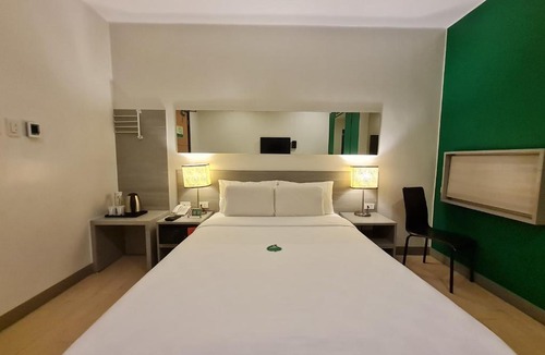 Paco Hotel | Go Hotels Otis - Manila
