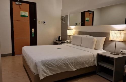 Paco Hotel | Go Hotels Otis - Manila
