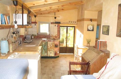 Pylos-Nestoras Cottage | Goatshed, a Romantic Cottage .Sleeps 3.(2 Ideal)Walk to long sandy beach.