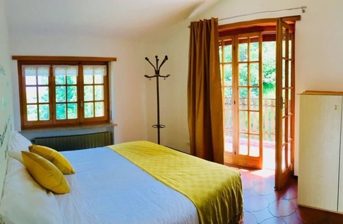 Traves House | Gold Cave Case Vacanza