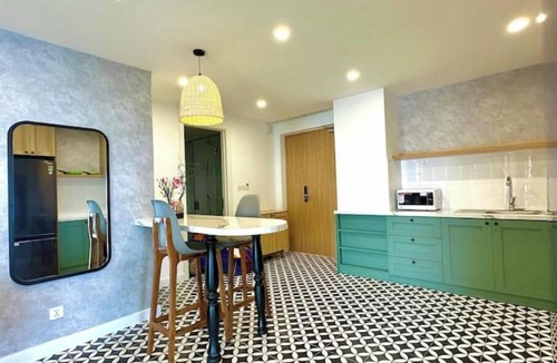 Tran Phu Beach Apartment | GOLD COAST 3 Bedrooms Ocean View