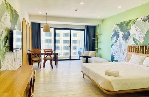 Tran Phu Beach Apartment | GOLD COAST Studio View 4