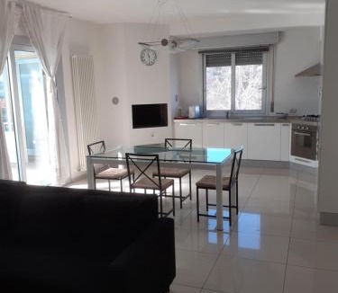 Maranello Apartment | GOLD HOUSE