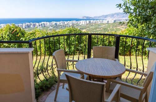 Kargicak Villa | Goldcity 2 Bedroom Villa with Free Aquapark
