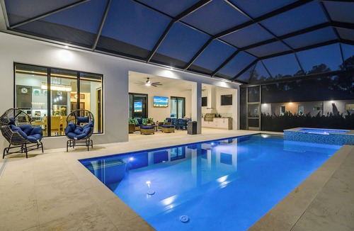Rural Estates Villa | Golden Acres Sports Ranch – Luxe Retreat with Pickleball, Pool & Games