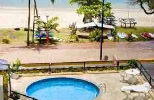 Mucuripe Apartment | Golden Beachfront Apartment with Ocean View