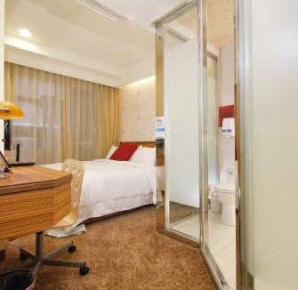 Banqiao Hotel | Golden Hotel