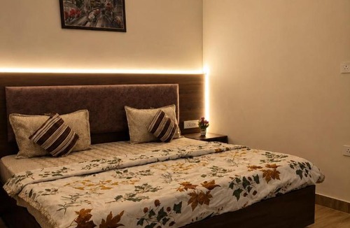 Haridwar Apartment | Golden Hours - Cozy Stay in Tapovan Rishikesh