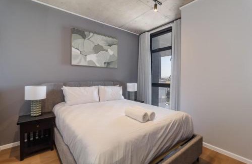 Observatory Apartment | Golden Nectar
