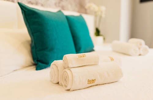 Montano Bed & Breakfast | Golden Residence