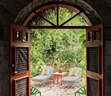 Fountain Hotel | Golden Rock Nevis