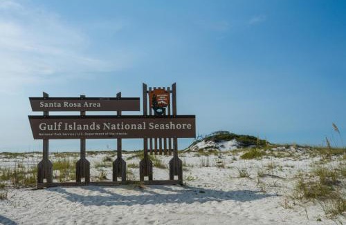 Navarre Beach House | Golden Sands