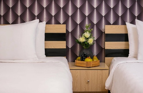 French Quarter Hotel | Golden Time Hostel