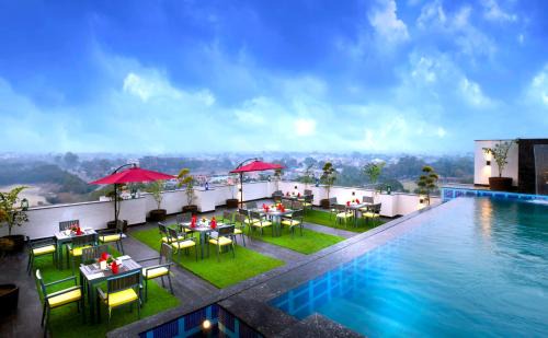 Taj Ganj Hotel | Golden Tulip Agra