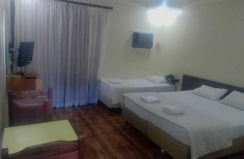 Louveira Hotel | GoldMen Business Louveira