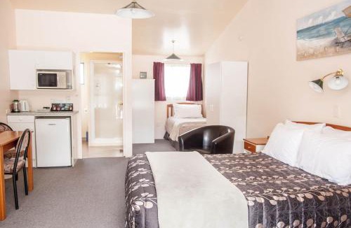 Waihi Hotel | Goldmine Motel